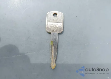 2000 Ford E-350 Super Duty Xl/Xlt from USA, damaged, VIN 1FBSS31L4YHB64141